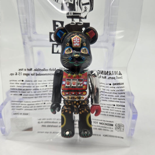DCON 2024 Lucky Cat Jackpot Bearbrick Manekineko 100% VIP figure, Sealed NEW