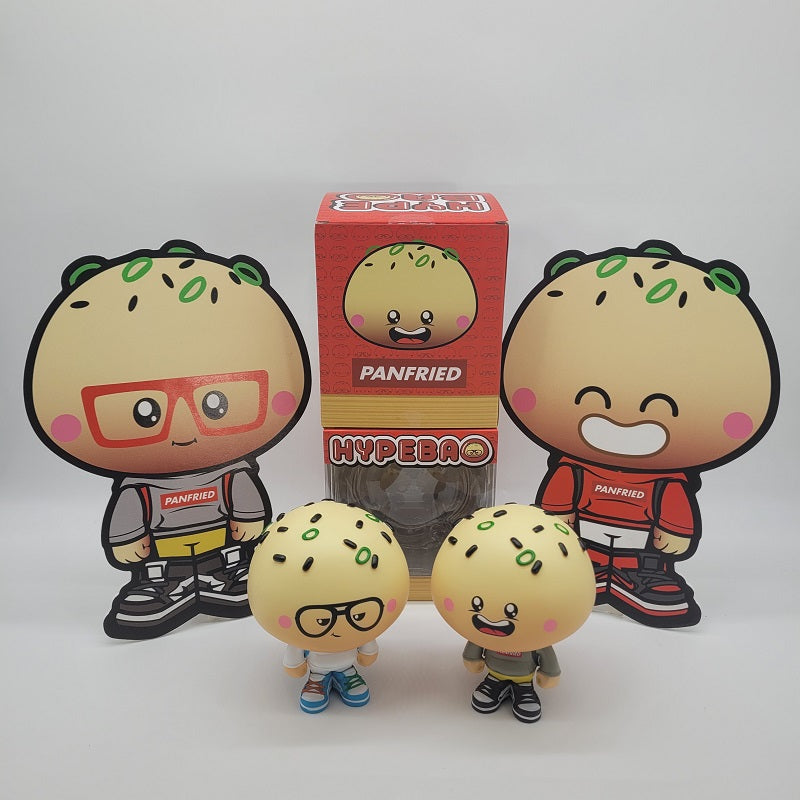 HYPEBAO Dcon Exclusive & Travis Edition 5.5" Vinyl Figures with Large Promo Display (2pc) NEW