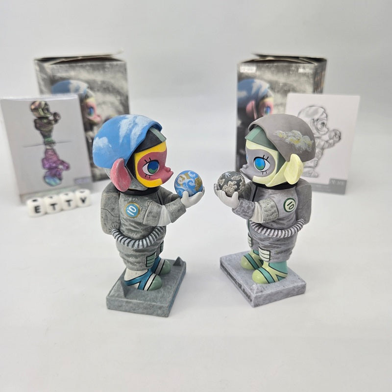 POPMART Molly Anniversary Statues Classical Retro (Twinkle) 2pc – Artist Signed