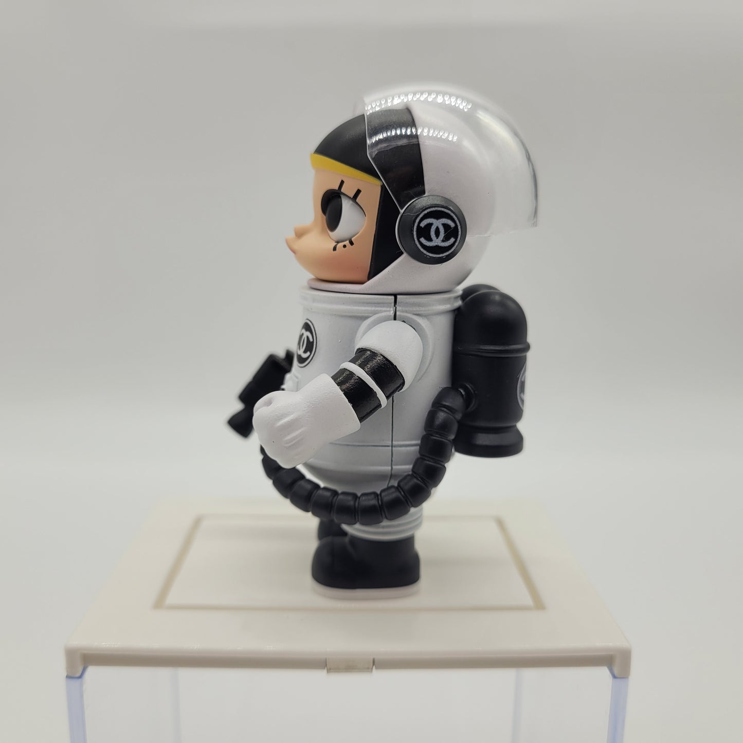 POPMART 100% Space Molly Artistic Adaptation by Myz Studio with Acrylic Display Case (B/W) 1pc