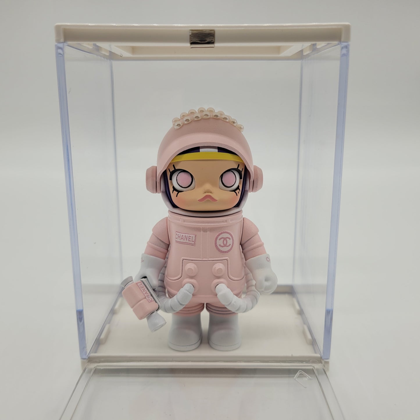 POPMART 100% Space Molly Artistic Adaptation by Myz Studio with Acrylic Display Case (PINK) 1pc