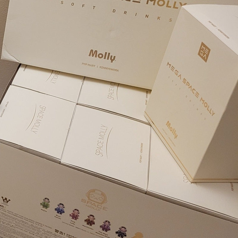 POPMART MEGA COLLECTION 400% SPACE MOLLY Soft Drink Series (Manhattan)