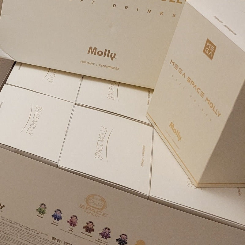 POPMART MEGA COLLECTION 400% SPACE MOLLY Soft Drink Series (Angel's Kiss)