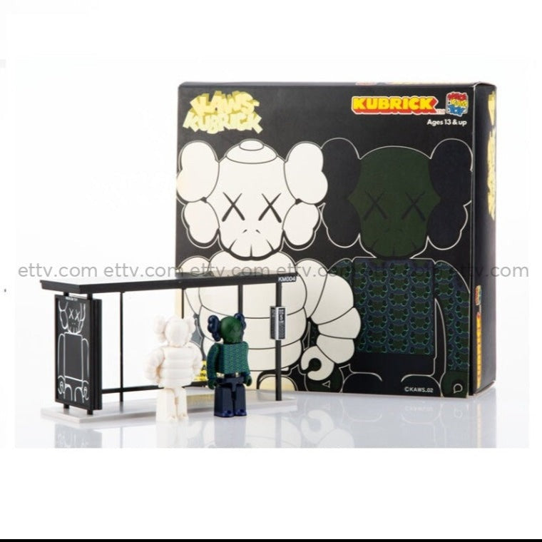 Ettv Kaws Kubrick Bus Stop (2002) - Complete Sets 1-5 By Medicom Toy Bearbrick Designer Toys