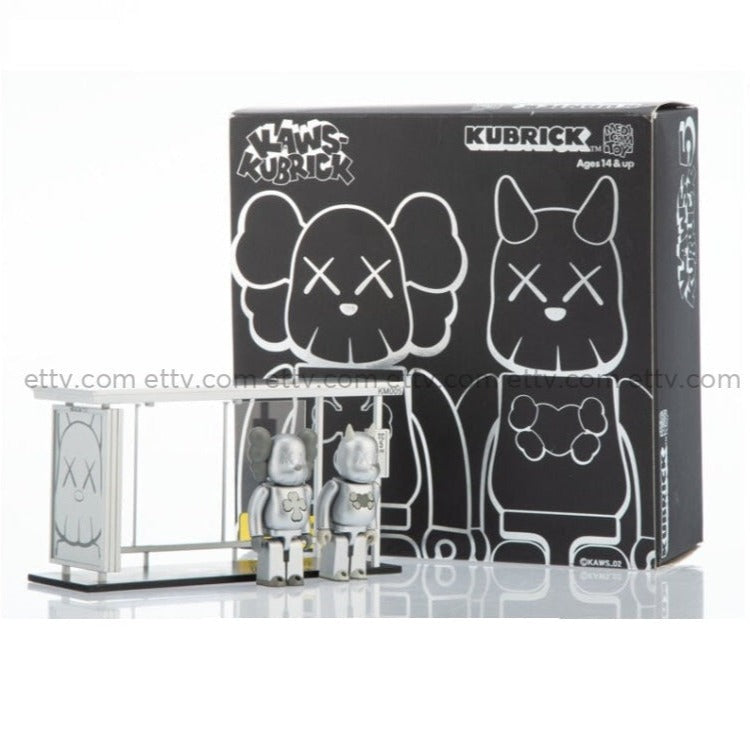 Ettv Kaws Kubrick Bus Stop (2002) - Complete Sets 1-5 By Medicom Toy Bearbrick Designer Toys