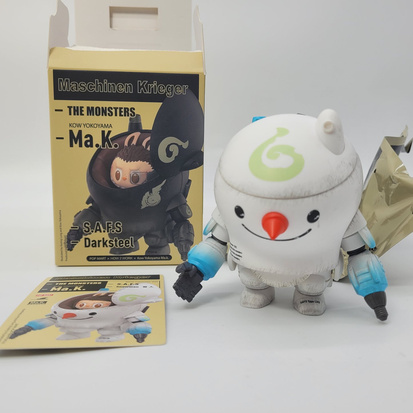 #11 POPMART Maschinen Krieger Labubu Kow Yokoyama Ma.k. (#2 Snowman) 1pc New