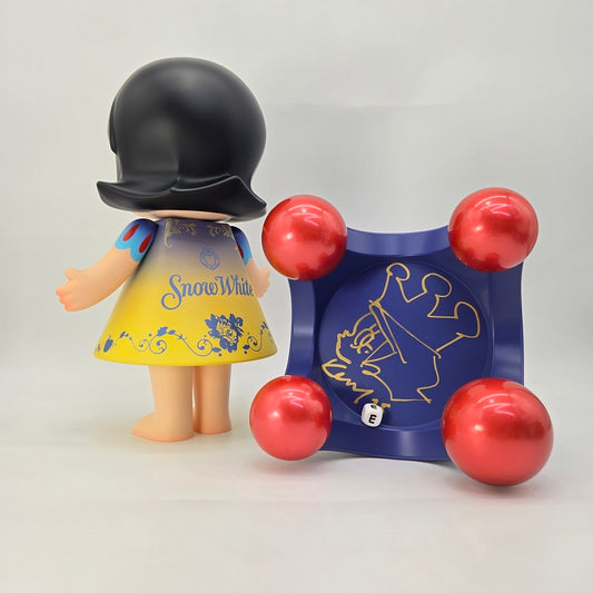 POPMART MEGA ROYAL MOLLY Snow White 400% (PTS Beijing) Sketch + Signed