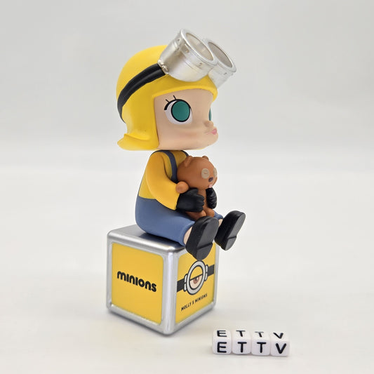 POP MART Minions Molly Blister Pack LE Signed by Kenny Wong STS 2019 w/ COA