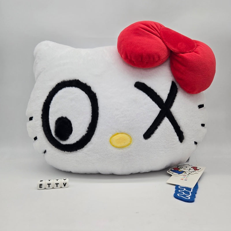 Sanrio Miniso Hello Kitty Andre Saraiva Head Pillow Blanket China Exclusive, NEW