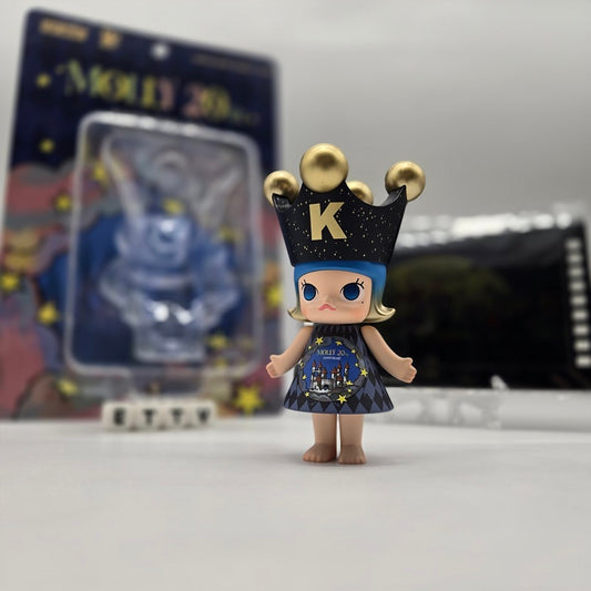 POPMART MEGA Royal Molly 100% 20th Anniversary VIP Set - Artist Signed