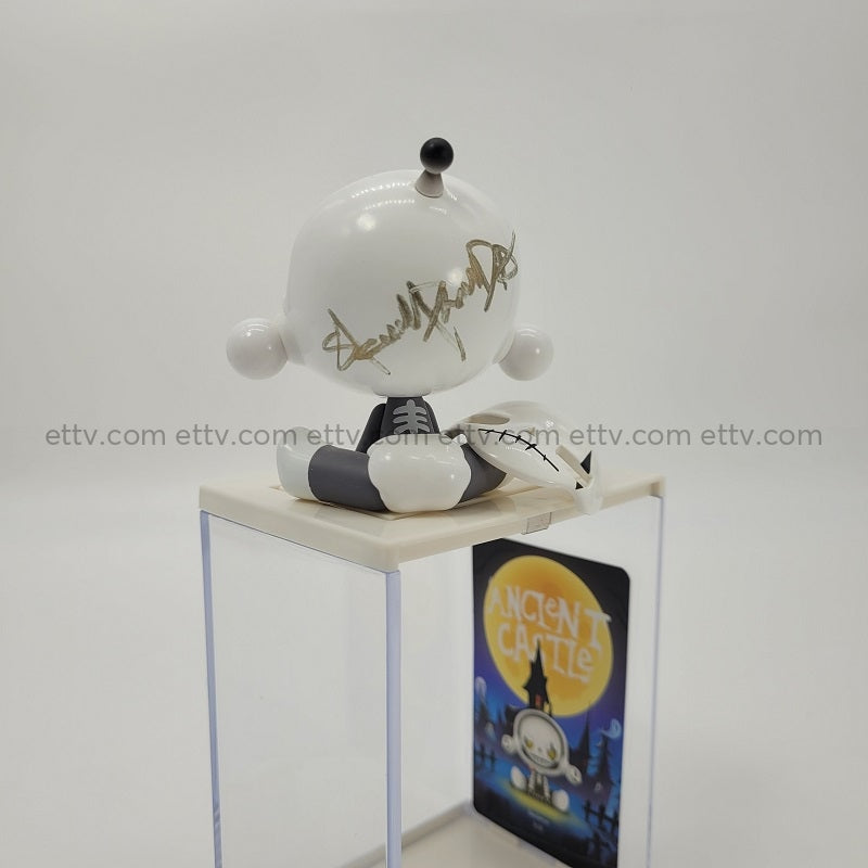 Ettv Popmart Skullpanda Ancient Castle Series (Skeleton) Signed By Artist Xiongmiao Art Toys