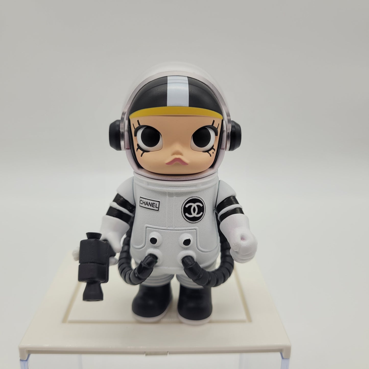 POPMART 100% Space Molly Artistic Adaptation by Myz Studio with Acrylic Display Case (B/W) 1pc