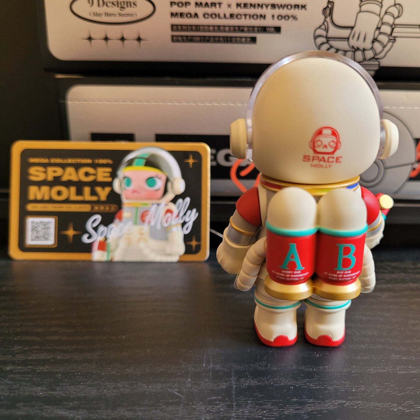 POPMART KENNYSWORK Mega Collection 100% Space Molly (#10 Earth Daughter) Secret Chase